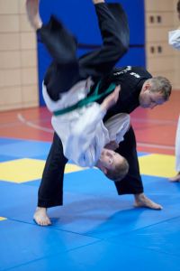 Karl-Heinz Bräuer rechts bei einem Wurf