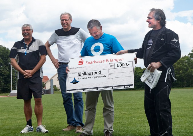 Out in Herzi 2016_Scheck